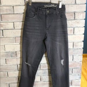 Women’s plus size mid rise jeans size 14W & 16WR